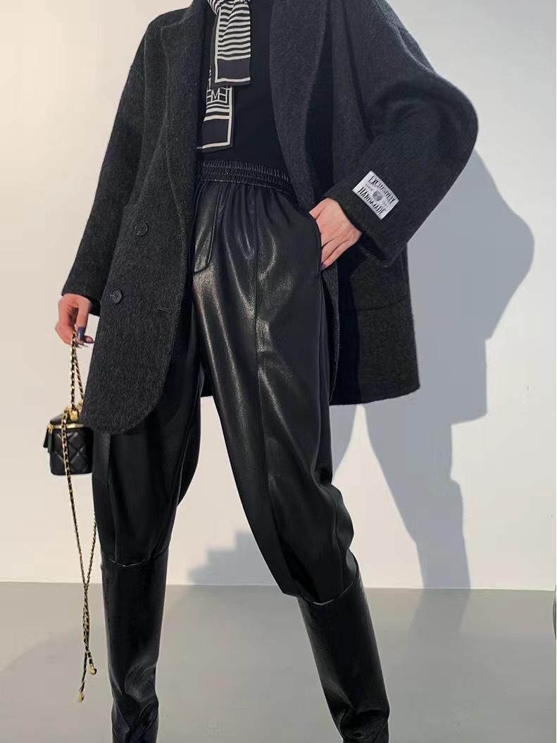 Женское классическое двубортное пальто из кашемира и шерсти 2024 г. Small
Женское классическое двубортное пальто из кашемира и шерсти 2024 г. Small