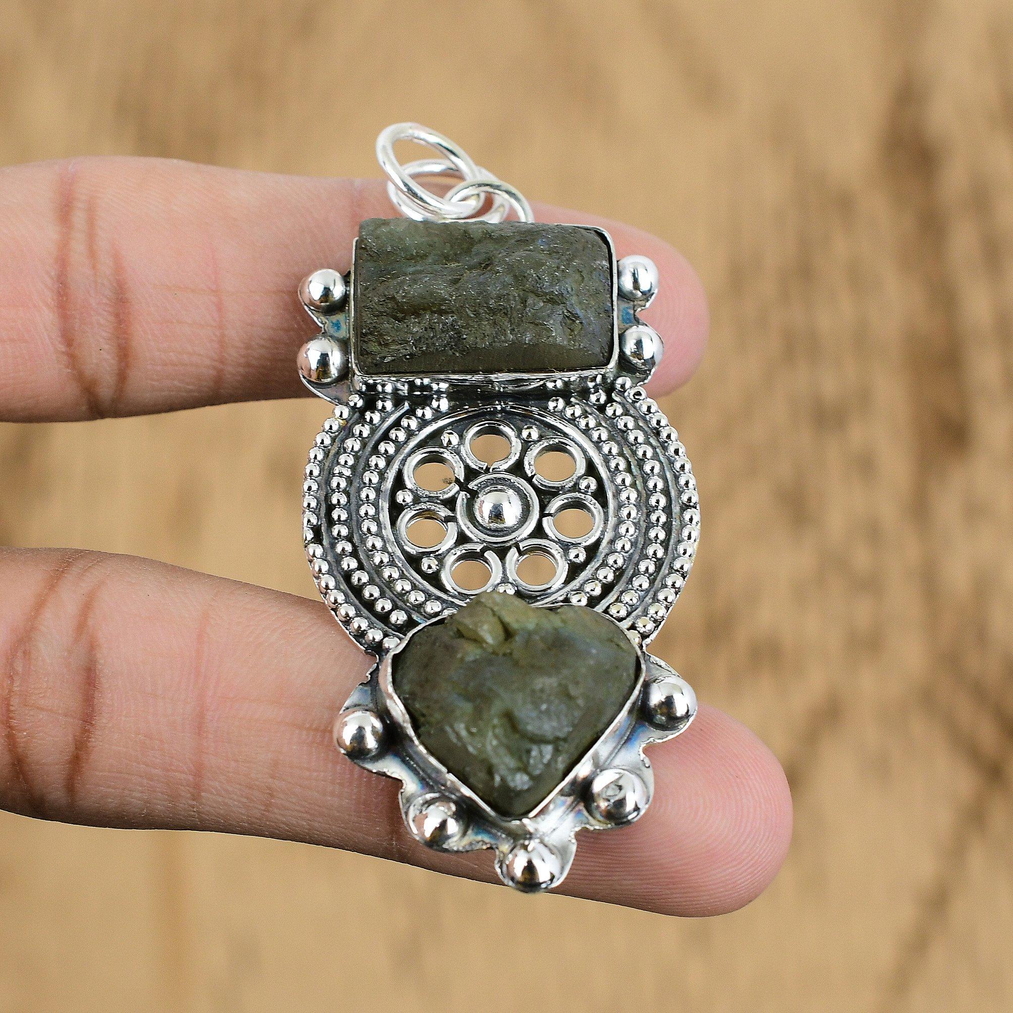 Rectangle Labradorite Rough Gemstone Anniversary New Pendant 925 Sterling Silver
Rectangle Labradorite Rough Gemstone Anniversary New Pendant 925 Sterling Silver