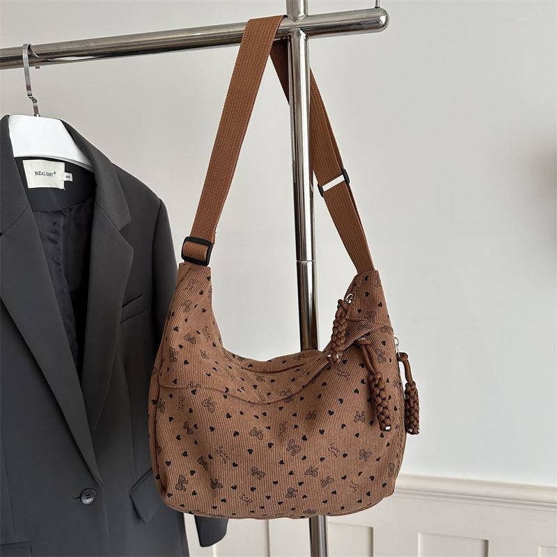Bows - Stylish, Fashionable, Casual, Simple, for Daily Wear, Single-shoulder, Underarm Bag
Bows - Stylish, Fashionable, Casual, Simple, for Daily Wear, Single-shoulder, Underarm Bag