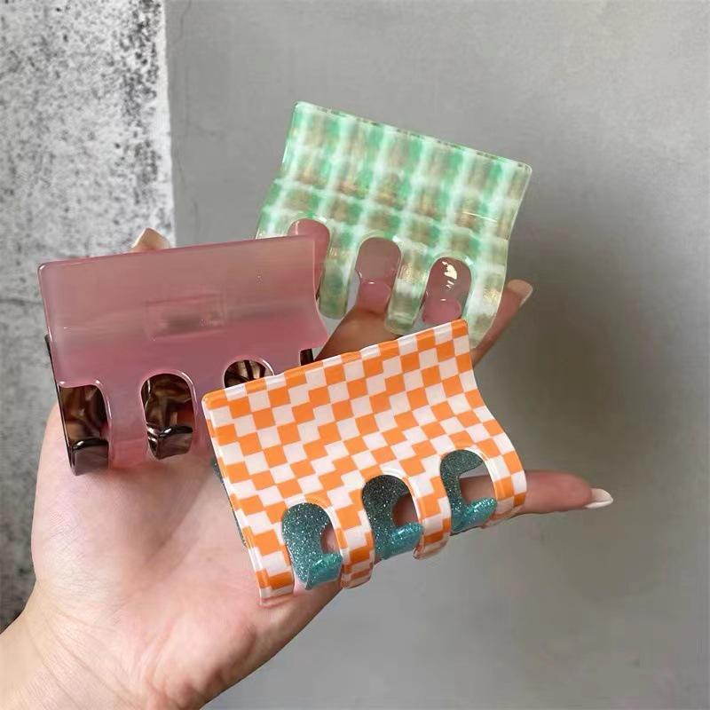 Pink & Green Plaid Acetate Hair Clip - Large Double-Color Claw for Ins Girl, Sweet Back-of-Head Style
Pink & Green Plaid Acetate Hair Clip - Large Double-Color Claw for Ins Girl, Sweet Back-of-Head Style