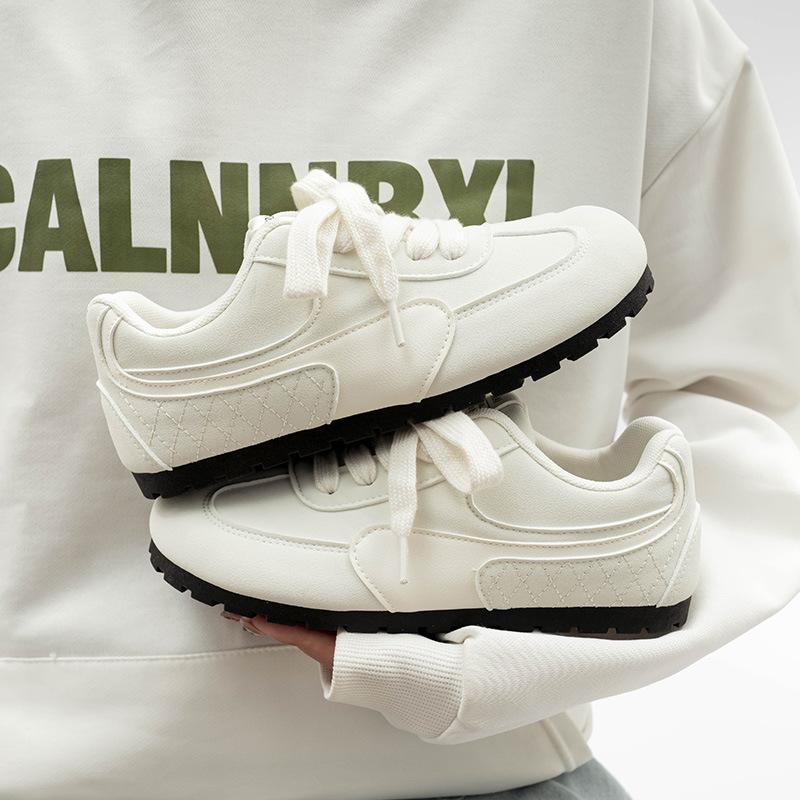Women s Round Toe Casual White Sneakers Summer New Stylish German Training Shoes Light Soft Sole Versatile Slip-On 37
Women s Round Toe Casual White Sneakers Summer New Stylish German Training Shoes Light Soft Sole Versatile Slip-On 37