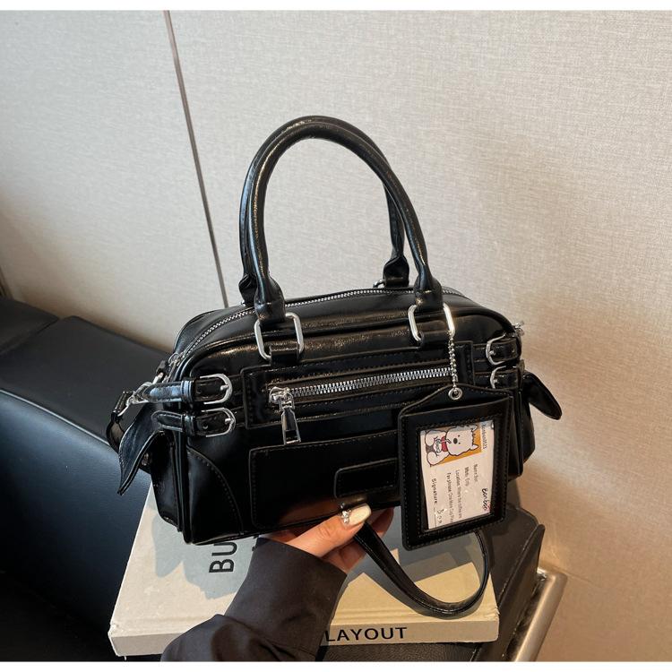 Женские сумки высокого класса большой вместимости новые нишевые сумки-мессенджеры модные портативные сумки-боулинги чёрный
Женские сумки высокого класса большой вместимости новые нишевые сумки-мессенджеры модные портативные сумки-боулинги чёрный