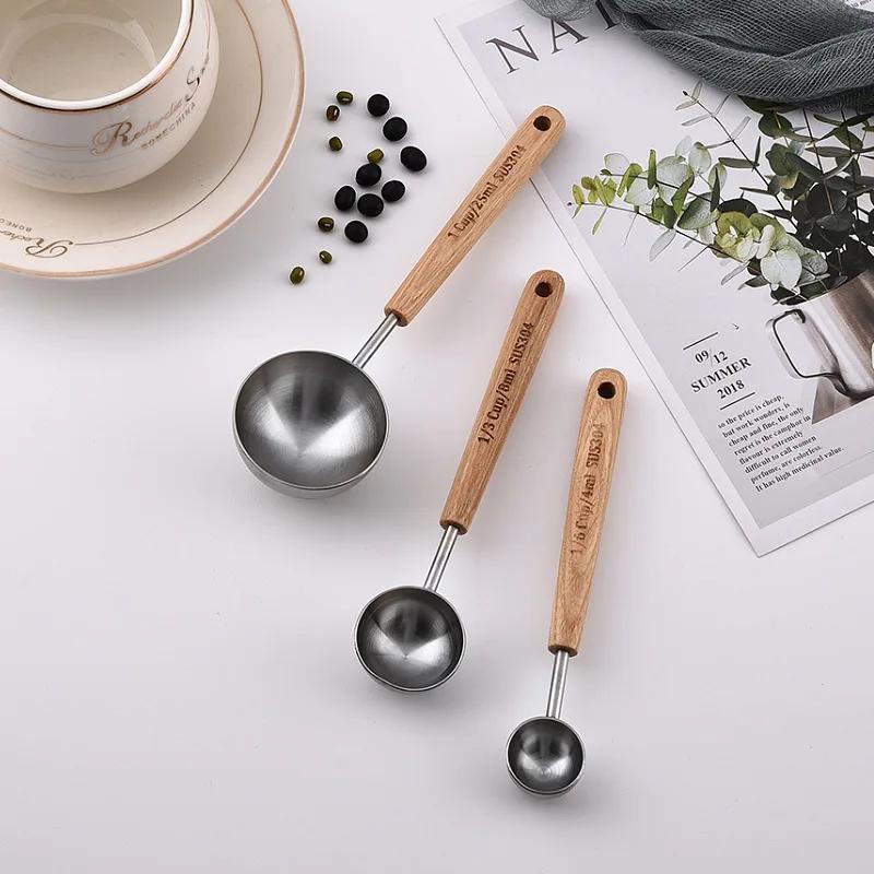 1pc Stainless Steel Measuring Spoon, Wooden Handle Milk Powder Spoon, Non-Stick Powder and Non-Rust Seasoning Measuring Spoon
1pc Stainless Steel Measuring Spoon, Wooden Handle Milk Powder Spoon, Non-Stick Powder and Non-Rust Seasoning Measuring Spoon