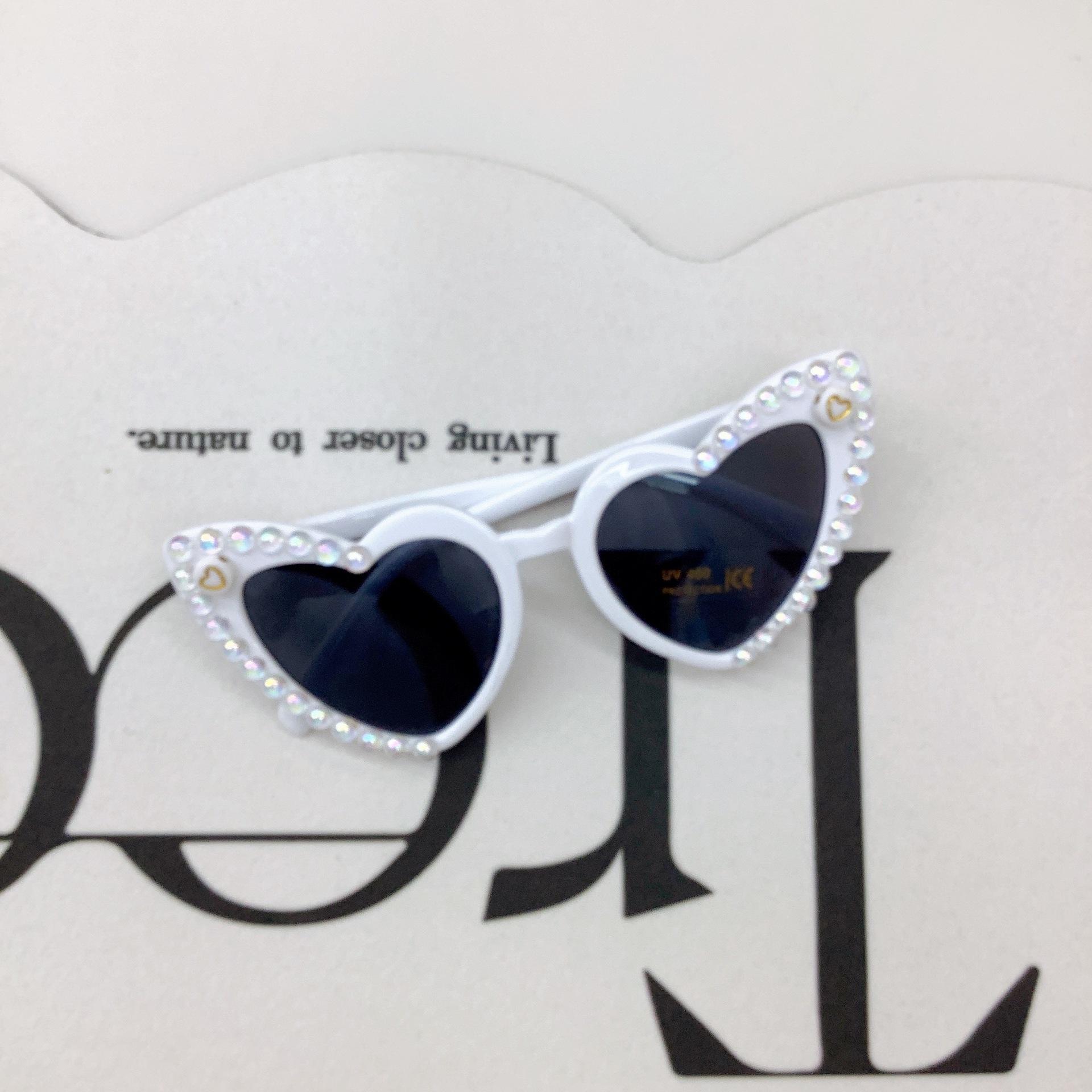 Fashion Versatile Children S Sunglasses Love Cute Diy Boys And Girls Sunglasses Uv Protection Sunscreen Glasses Tide
Fashion Versatile Children S Sunglasses Love Cute Diy Boys And Girls Sunglasses Uv Protection Sunscreen Glasses Tide
