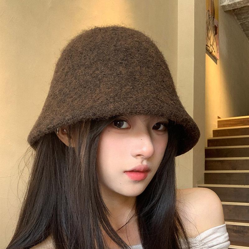 Korean Solid Color Plush Fisherman Hat Women In Japanese Style Cold Resistant Warm Water Bucket Face Covering Small Basin Facial Recognition Average size 55-59cm
Korean Solid Color Plush Fisherman Hat Women In Japanese Style Cold Resistant Warm Water Bucket Face Covering Small Basin Facial Recognition Average size 55-59cm