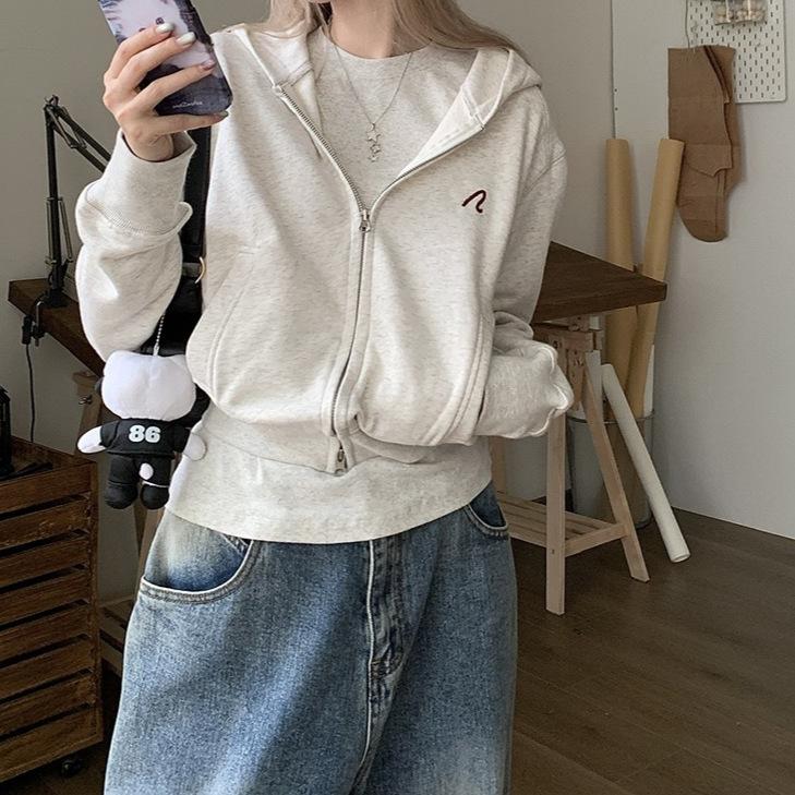 Short Hooded Long-sleeved Sweatshirt Jacket for Ladies In Autumn Niche Design Zipper Cardigan Top High Quality Practical Daily Use S
Short Hooded Long-sleeved Sweatshirt Jacket for Ladies In Autumn Niche Design Zipper Cardigan Top High Quality Practical Daily Use S