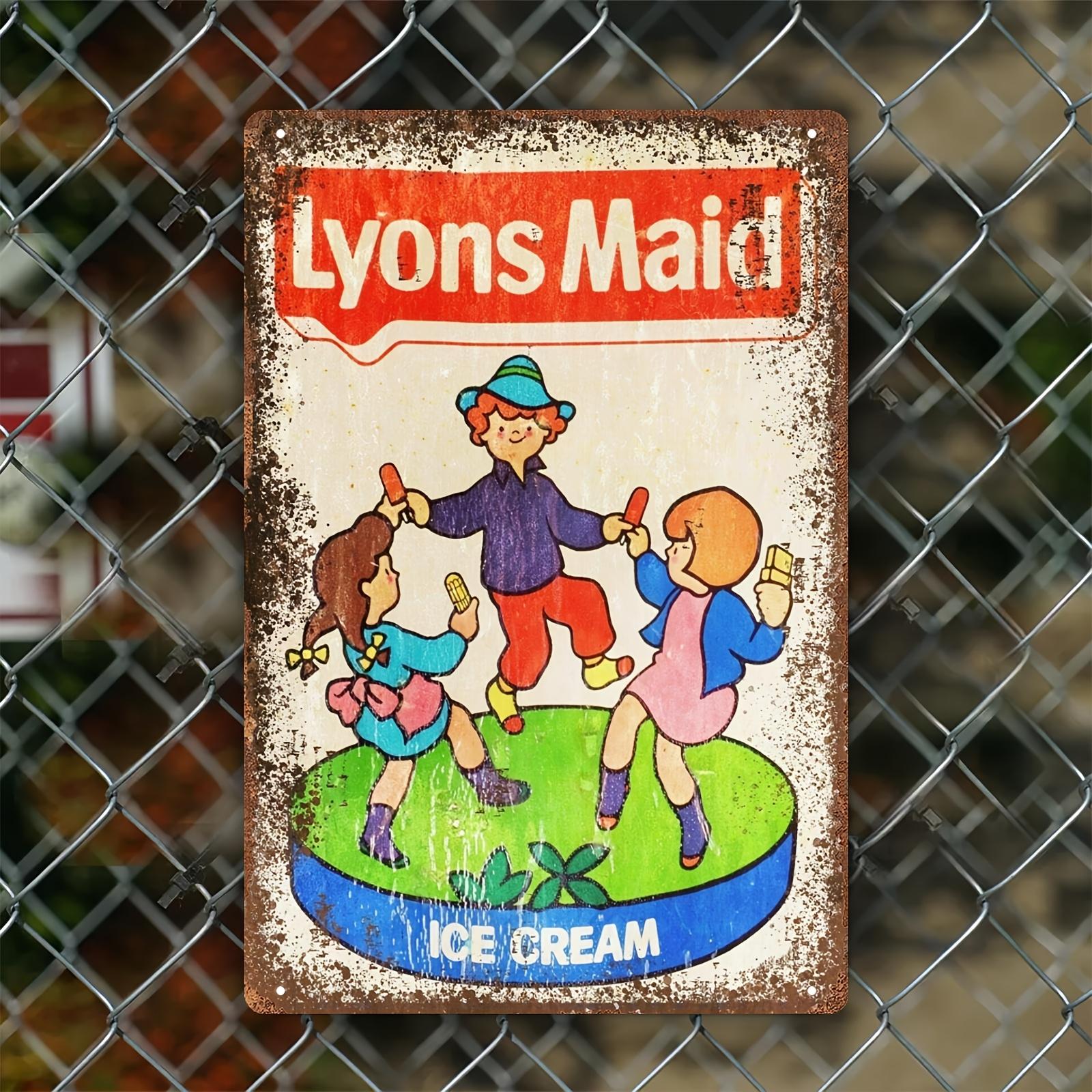 Винтажная металлическая вывеска Lyons Maid Ice Cream Безрамный деревенский настенный декор для домов, баров, гаражей и ресторанов с изображением Th 20x30cm(7.8x11.8inch)
Винтажная металлическая вывеска Lyons Maid Ice Cream Безрамный деревенский настенный декор для домов, баров, гаражей и ресторанов с изображением Th 20x30cm(7.8x11.8inch)