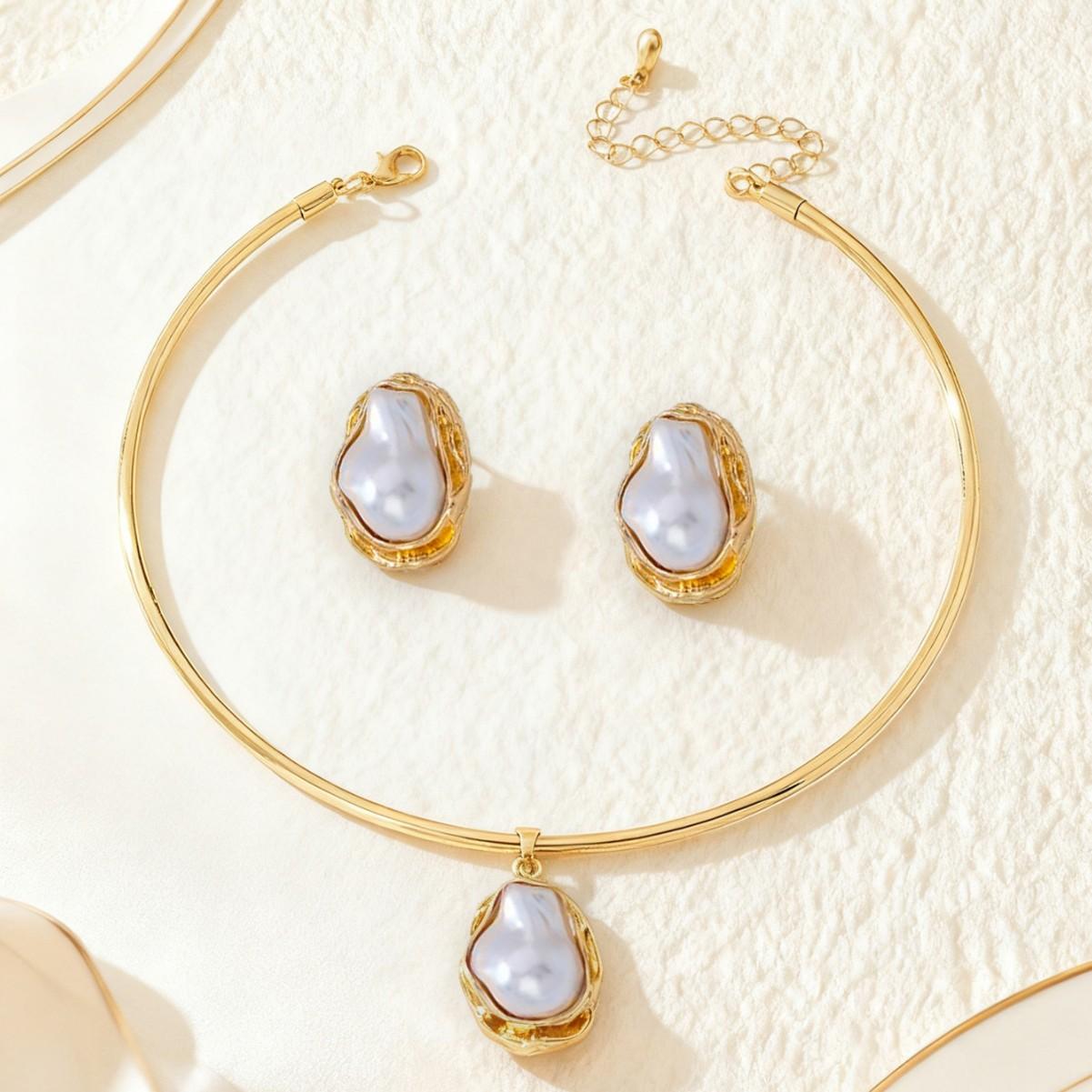 Fashionable Retro Shaped Imitation Pearl Collar Earrings Two-piece Set For Women One Size золотой
Fashionable Retro Shaped Imitation Pearl Collar Earrings Two-piece Set For Women One Size золотой