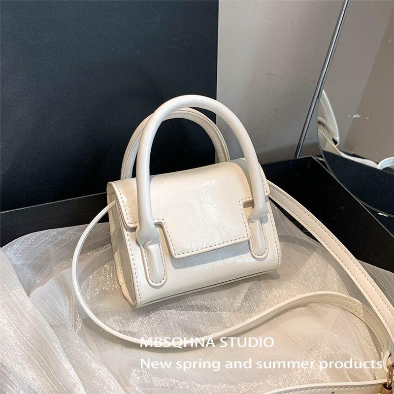 Mbsqhna Autumn Winter Retro Mini Bag Female 2024 New Arrival Western Style Satchel Small Square Bag Crossbody Lipstick Pack Beige White
Mbsqhna Autumn Winter Retro Mini Bag Female 2024 New Arrival Western Style Satchel Small Square Bag Crossbody Lipstick Pack Beige White