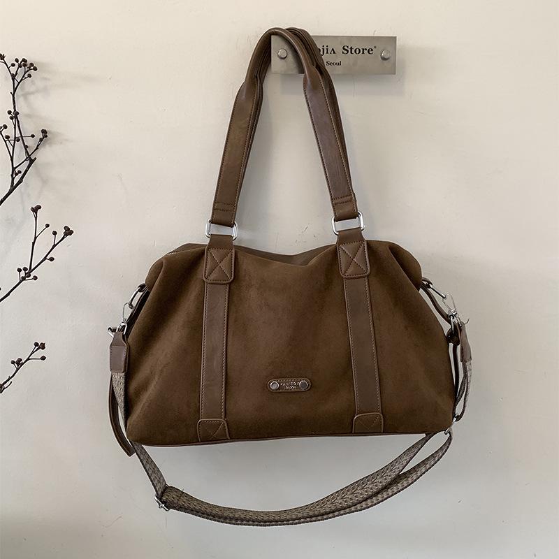 2025 Women s Minimalist Large-Capacity Leather Tote & Crossbody Bag
2025 Women s Minimalist Large-Capacity Leather Tote & Crossbody Bag