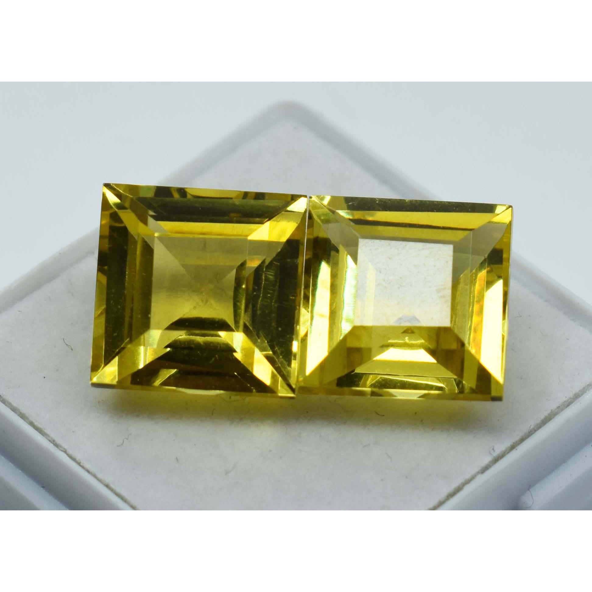 Natural Yellow Sapphire 21.15ct Square Cut Certified Loose Gemstone 11.2 mm each approx жовтий
Natural Yellow Sapphire 21.15ct Square Cut Certified Loose Gemstone 11.2 mm each approx жовтий