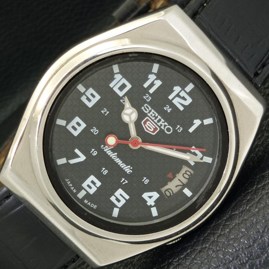 Б/У винтажные мужские часы SEIKO 5 AUTOMATIC 7009A из Японии с черным циферблатом a434506-2 R121-a434506
Б/У винтажные мужские часы SEIKO 5 AUTOMATIC 7009A из Японии с черным циферблатом a434506-2 R121-a434506