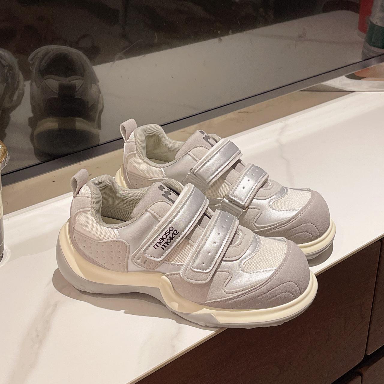 Hiking shoes women s spring 2025 new Velcro platform sneakers fashion cute claw shoes versatile casual shoes 35 серебряный
Hiking shoes women s spring 2025 new Velcro platform sneakers fashion cute claw shoes versatile casual shoes 35 серебряный