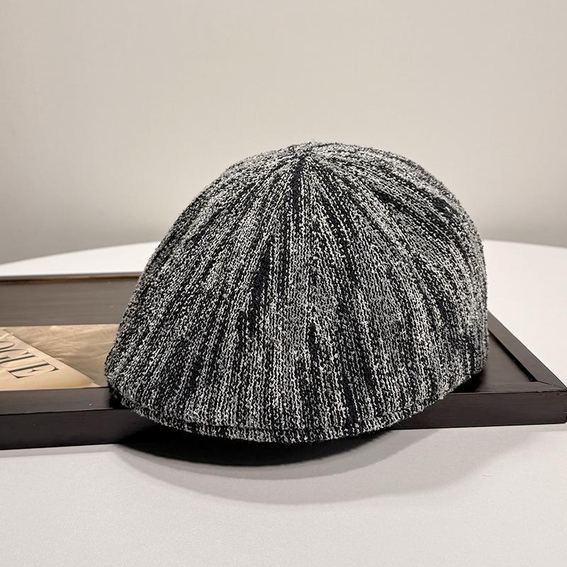 Season s new Japanese color stripes trendy forward hat retro versatile high sense positive and negative wear beret One size fits all (58-60cm) чорний
Season s new Japanese color stripes trendy forward hat retro versatile high sense positive and negative wear beret One size fits all (58-60cm) чорний
