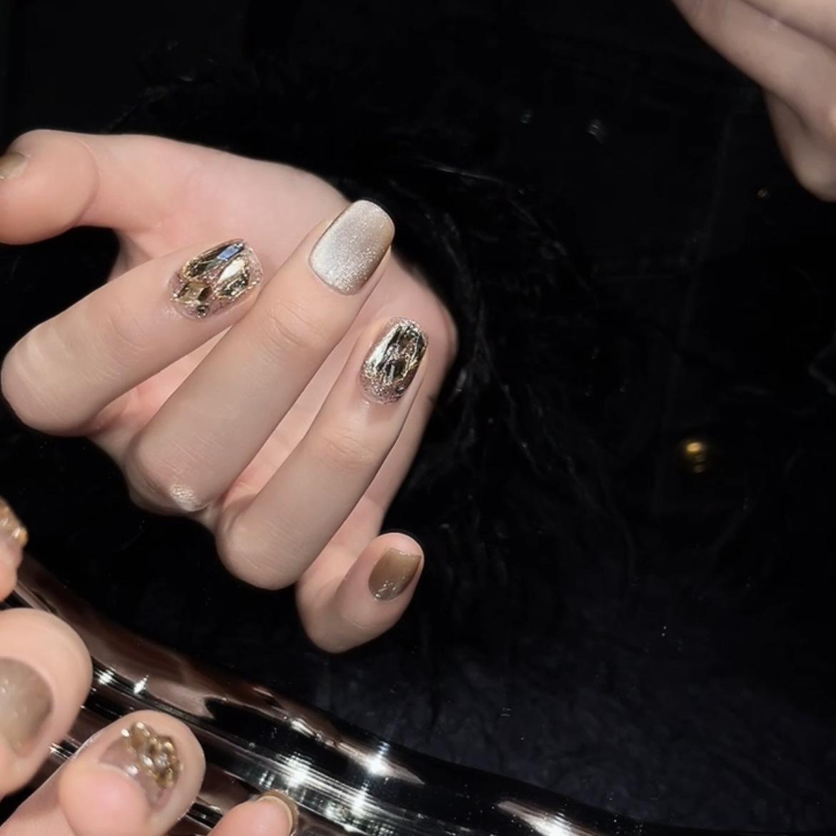 Средние квадратные накладные ногти с блеском, многоразовые гелевые накладные акриловые накладные ногти с дизайном, наклейки для ногтей, многоразовые ногти с полным покрытием для женщин XS
Средние квадратные накладные ногти с блеском, многоразовые гелевые накладные акриловые накладные ногти с дизайном, наклейки для ногтей, многоразовые ногти с полным покрытием для женщин XS