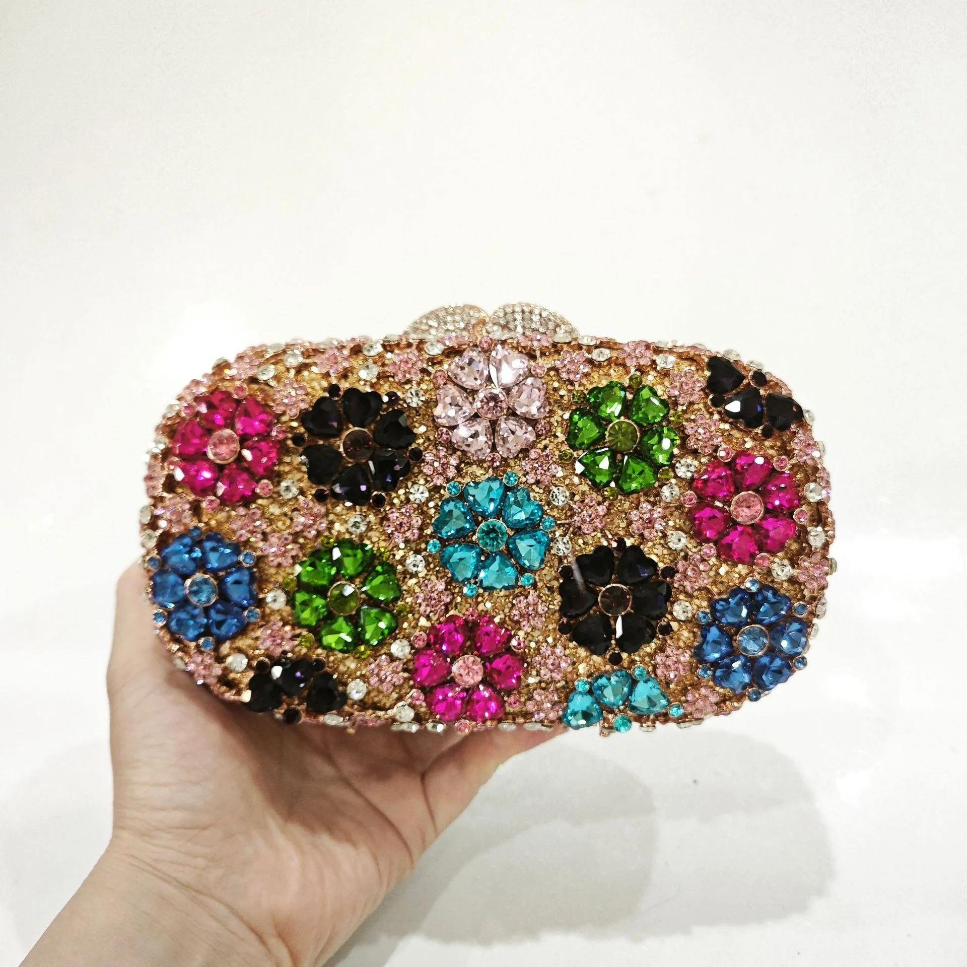 Flower Rhinestone Evening Bag WHTUOHENG Diamond Purses Handbags Women Green/Gold Crystal Clutches Lady Wedding Clutch Purse 17cmX10cmX5cm
Flower Rhinestone Evening Bag WHTUOHENG Diamond Purses Handbags Women Green/Gold Crystal Clutches Lady Wedding Clutch Purse 17cmX10cmX5cm