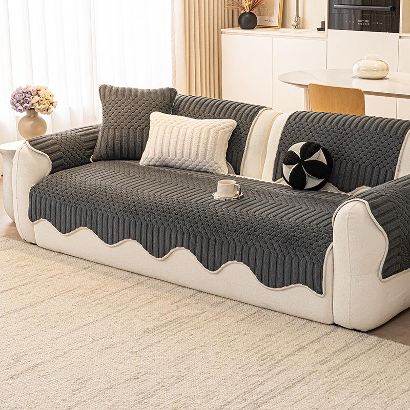 New Winter Thickened Plush Sofa Cushion Cream Style Light Luxury Anti Slip Seat Cushion Universal Sofa Cover Fabric 90*70cm
New Winter Thickened Plush Sofa Cushion Cream Style Light Luxury Anti Slip Seat Cushion Universal Sofa Cover Fabric 90*70cm