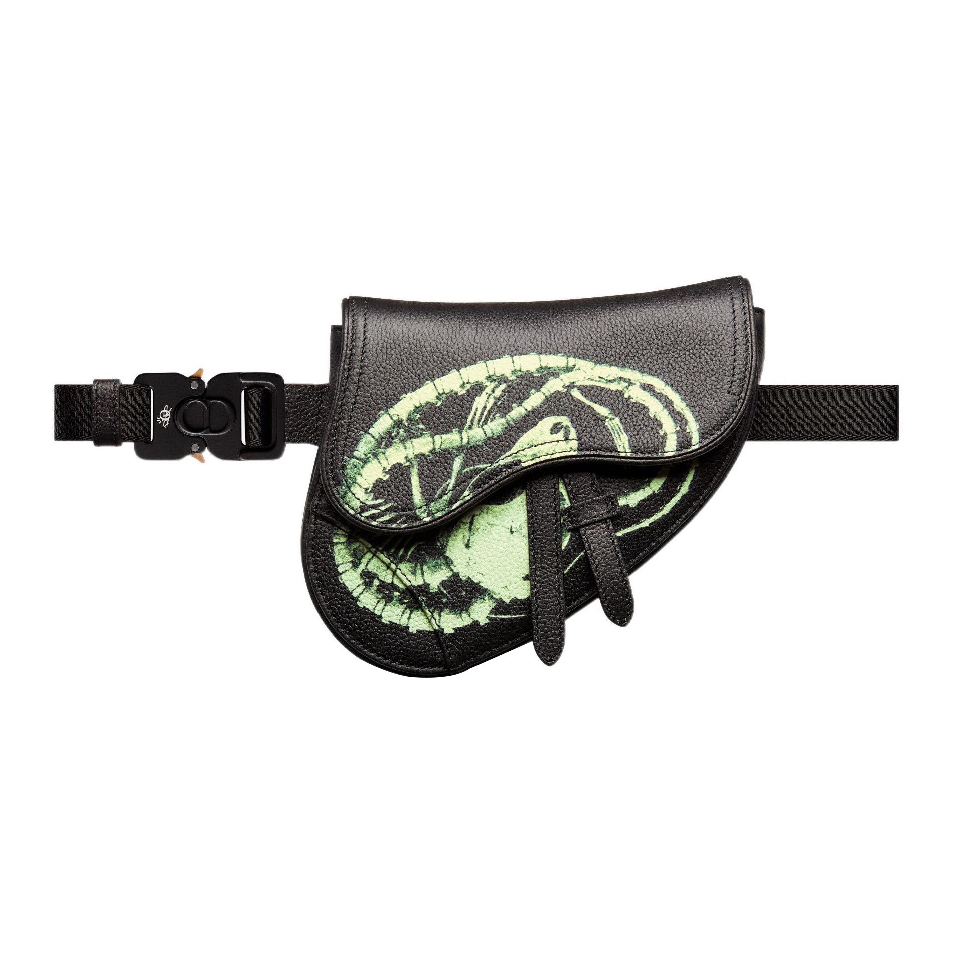 Dior x Cactus Jack Phosphorescent Motif Mini Saddle Bag Black Men Shoulder_bags 1ADPO022GNS-H03E Basic Set (Bag+Dust Bag)
Dior x Cactus Jack Phosphorescent Motif Mini Saddle Bag Black Men Shoulder_bags 1ADPO022GNS-H03E Basic Set (Bag+Dust Bag)