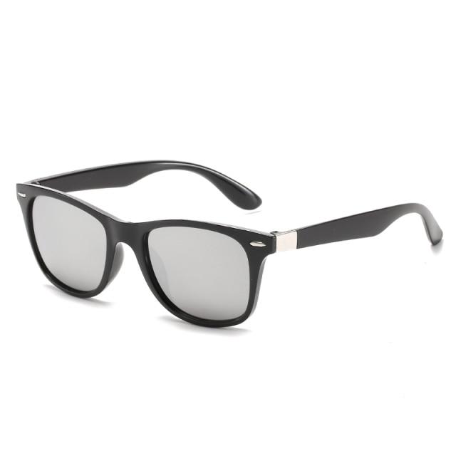 Детские солнцезащитные очки, поляризационные детские классические брендовые дизайнерские очки с заклепками, гибкие защитные очки в оправе для мальчиков и девочек, UV400
Детские солнцезащитные очки, поляризационные детские классические брендовые дизайнерские очки с заклепками, гибкие защитные очки в оправе для мальчиков и девочек, UV400