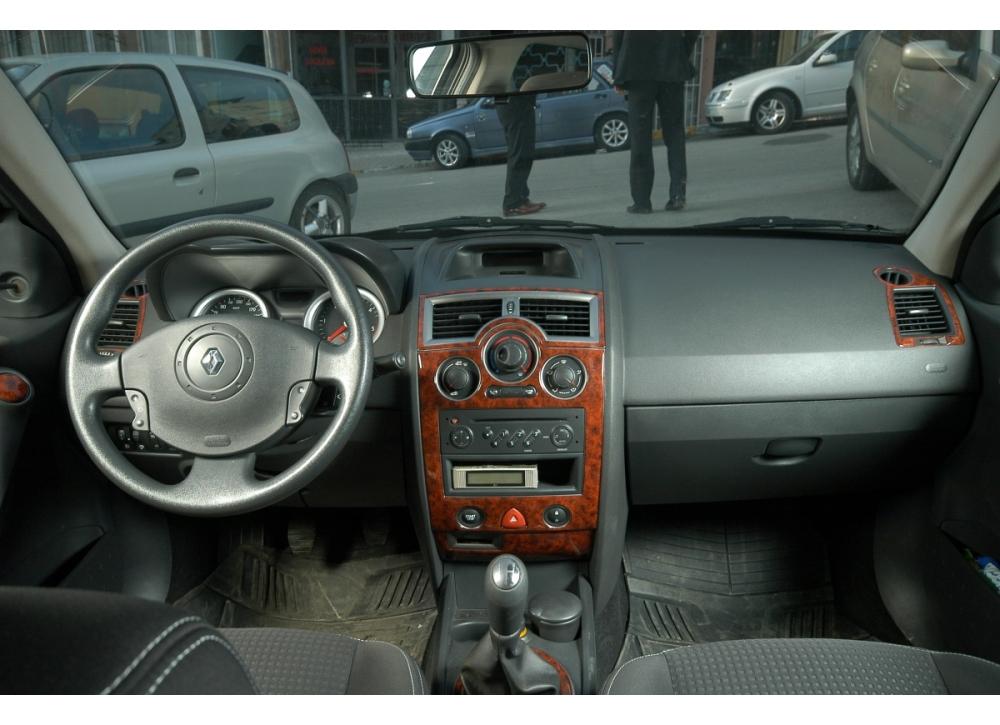 Накладки на панель 17 деталей (Meric, Туреччина) Дерево для Renault Megane II 2004-2009 рр.
Накладки на панель 17 деталей (Meric, Туреччина) Дерево для Renault Megane II 2004-2009 рр.