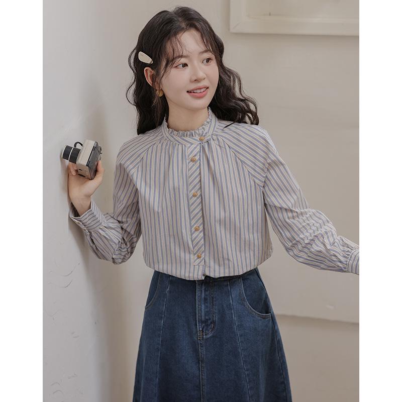 Women s Preppy Blue Striped Long Sleeve Shirt with French Ruffle Collar - Slimming and Versatile Large
Women s Preppy Blue Striped Long Sleeve Shirt with French Ruffle Collar - Slimming and Versatile Large