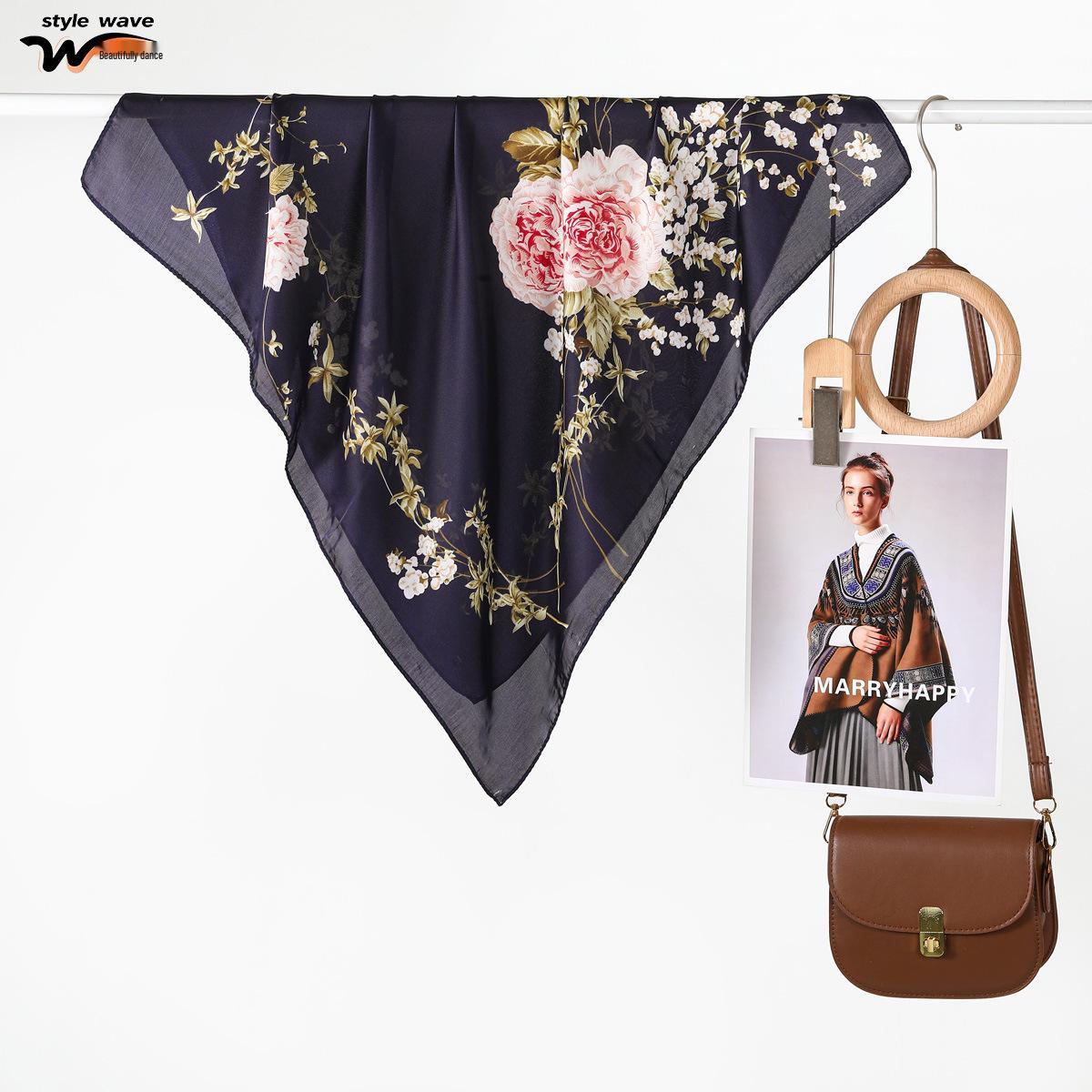 Women s Elegant Chinese Silk Scarf - Versatile Decorative Neck Scarf with Classic Prints 70x70 CM
Women s Elegant Chinese Silk Scarf - Versatile Decorative Neck Scarf with Classic Prints 70x70 CM