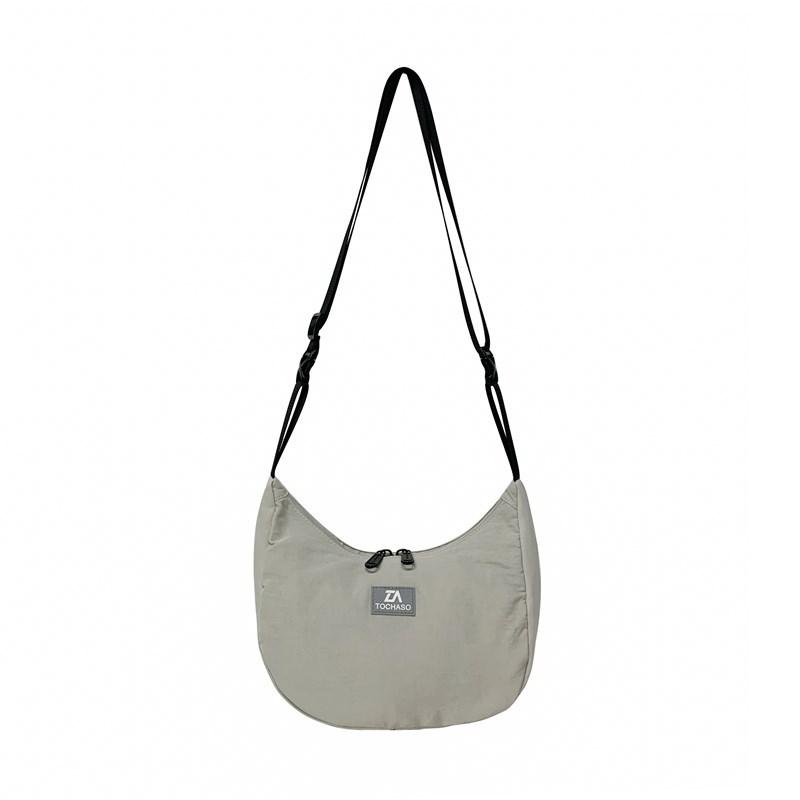 Macaron Light Outdoor Messenger Bag Men S And Women S Versatile Casual Shoulder Bag Mobile Phone Bag Portable Travel Dumpling Bag світло-сірого кольору
Macaron Light Outdoor Messenger Bag Men S And Women S Versatile Casual Shoulder Bag Mobile Phone Bag Portable Travel Dumpling Bag світло-сірого кольору
