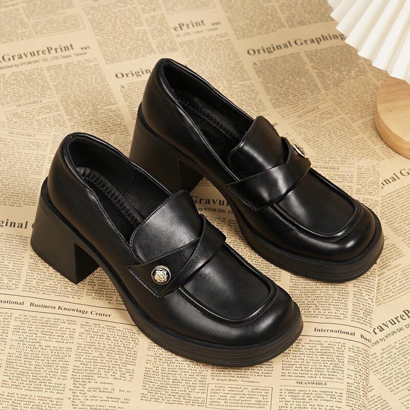 2025 Новые женские лоферы Британский стиль Винтажный массивный каблук Толстая подошва Черная обувь Повседневная обувь Квадратный носок 40
2025 Новые женские лоферы Британский стиль Винтажный массивный каблук Толстая подошва Черная обувь Повседневная обувь Квадратный носок 40
