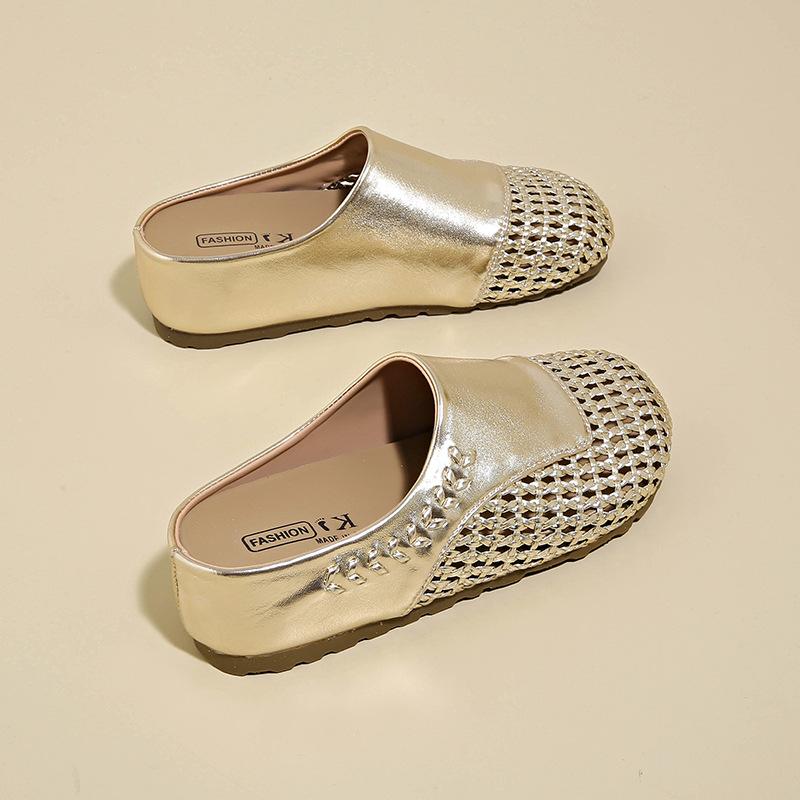 Сандалии женские 2025 новые на толстой подошве, плетеные, с полым носком, удобные и дышащие, пляжные римские шлепанцы на одну педаль 40 золотой
Сандалии женские 2025 новые на толстой подошве, плетеные, с полым носком, удобные и дышащие, пляжные римские шлепанцы на одну педаль 40 золотой