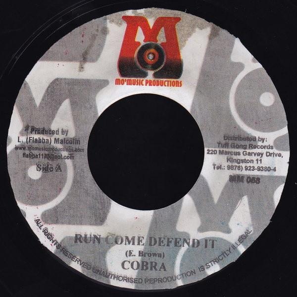 7inch Record MAD COBRA / CHRISTOPHER - Run Come Defend It / All I Have MM058 Mo Music Produ 2000 Jamaica Reggae, Ska & Dub Used
7inch Record MAD COBRA / CHRISTOPHER - Run Come Defend It / All I Have MM058 Mo Music Produ 2000 Jamaica Reggae, Ska & Dub Used