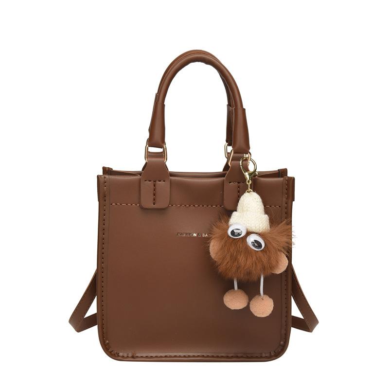 Bag women s large-capacity trendy Korean version fashion single versatile messenger bag popular popular small square bag material bag handmade bag without pendant material pack кофейный
Bag women s large-capacity trendy Korean version fashion single versatile messenger bag popular popular small square bag material bag handmade bag without pendant material pack кофейный