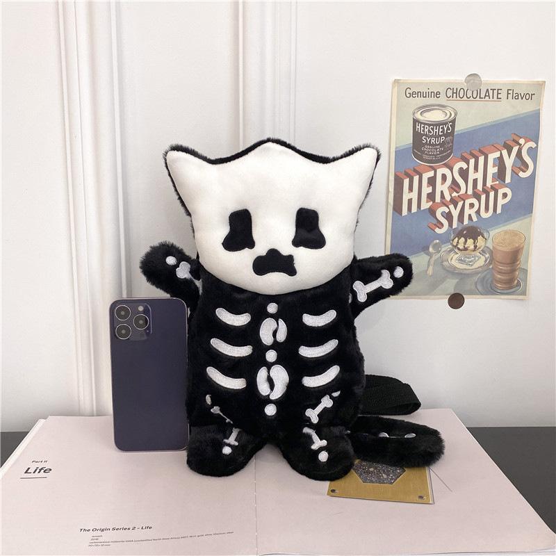 Plush Skull Backpack Cute Cartoon Stuffed Doll Adorable Kids Schoolbag For Girls Teens Women Halloween Party Cosplay Gift
Plush Skull Backpack Cute Cartoon Stuffed Doll Adorable Kids Schoolbag For Girls Teens Women Halloween Party Cosplay Gift