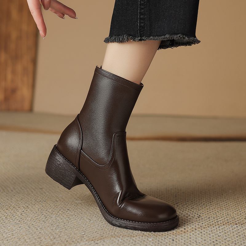 Обувь Krazing Pot Cow Skin Осень-зима Большие размеры Ботинки Челси Средний каблук Круглый носок Теплые эластичные ботильоны 42 размера 39 коричневый
Обувь Krazing Pot Cow Skin Осень-зима Большие размеры Ботинки Челси Средний каблук Круглый носок Теплые эластичные ботильоны 42 размера 39 коричневый