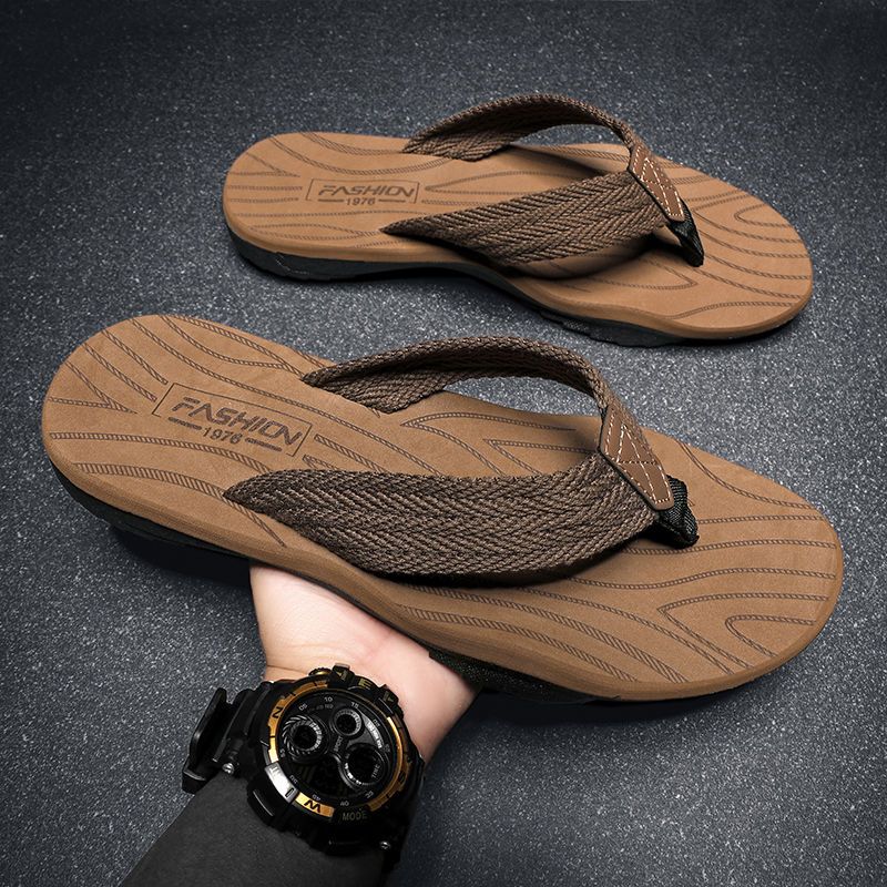 Men s Summer Outdoor Stylish Trendy Thong Flip Flops Unique Thick Sole Non-Slip Wear-Resistant Casual Beach Sandals 45-46
Men s Summer Outdoor Stylish Trendy Thong Flip Flops Unique Thick Sole Non-Slip Wear-Resistant Casual Beach Sandals 45-46