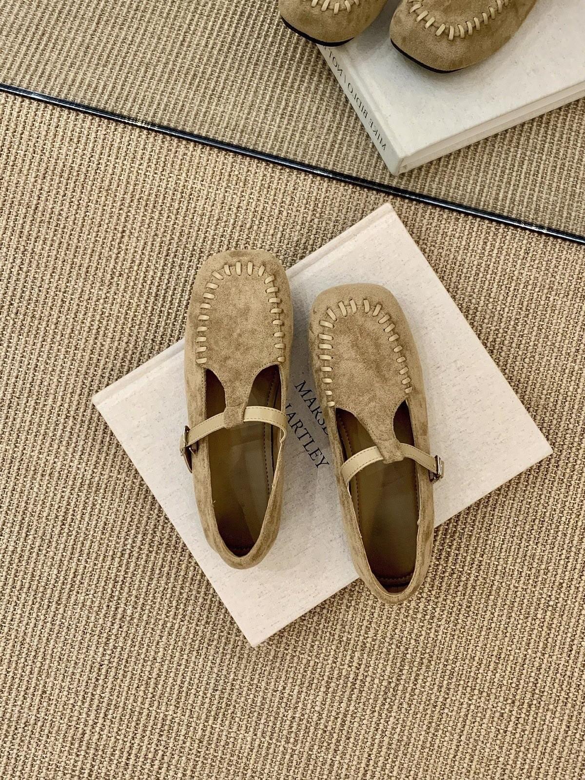 Suede Mary Jane Small Leather Shoes Women s Shoes Spring Square Head Casual with Skirt Loafers Single Shoes 40
Suede Mary Jane Small Leather Shoes Women s Shoes Spring Square Head Casual with Skirt Loafers Single Shoes 40