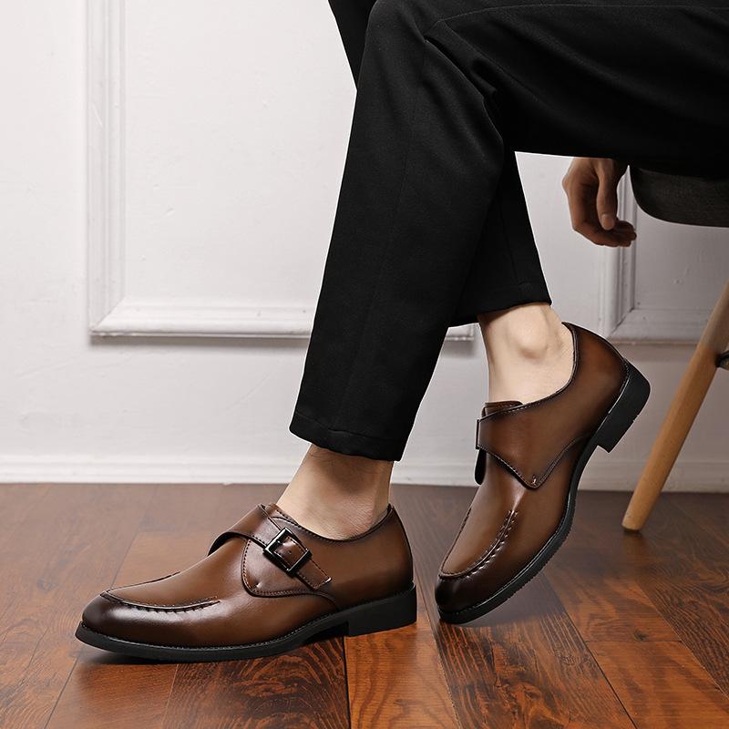 Autumn and winter new men s plaid business dress leather shoes men s thick-soled heightening casual shoes trendy lace-up men s shoes 48 коричневый
Autumn and winter new men s plaid business dress leather shoes men s thick-soled heightening casual shoes trendy lace-up men s shoes 48 коричневый