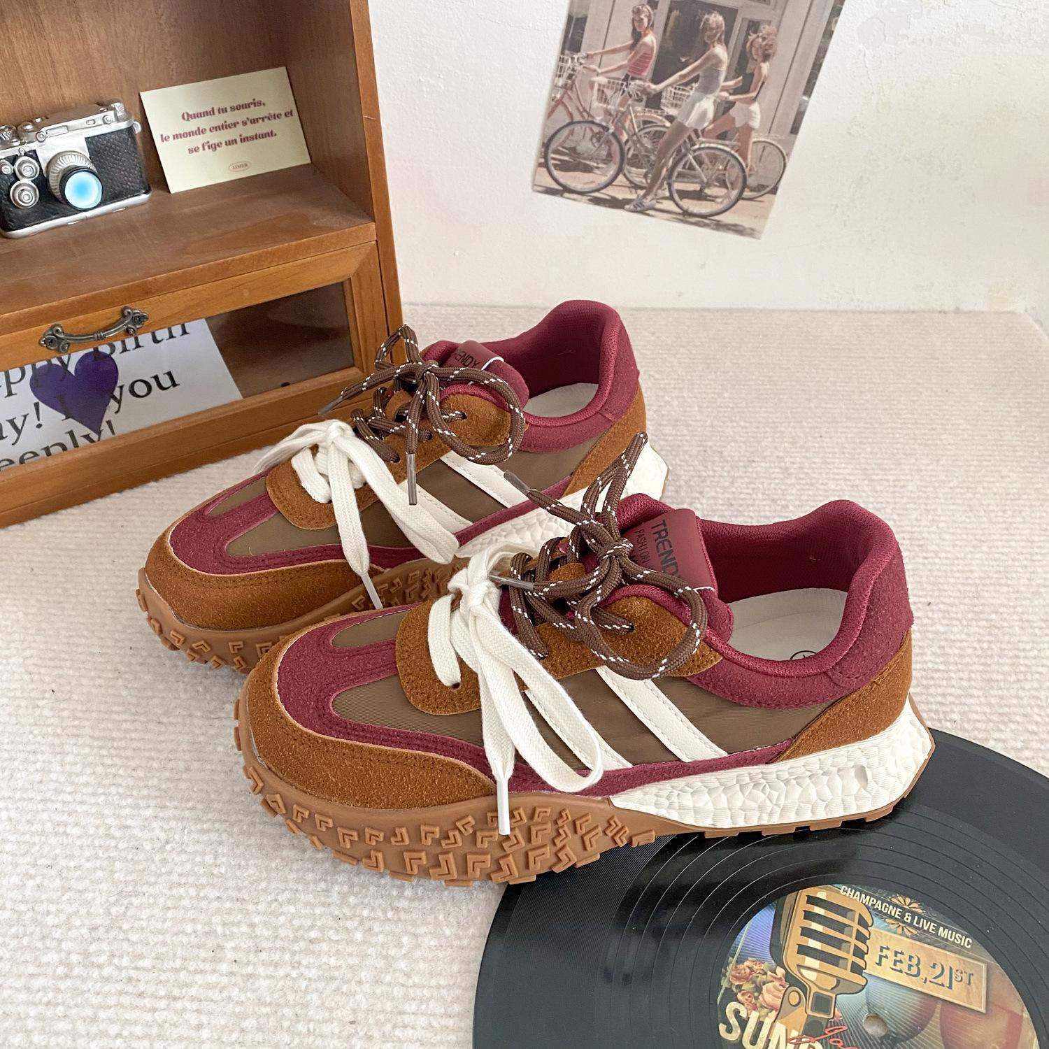 A9850 latex insole/pair of shoelaces casual sports shoes women s shoes 2024 new Hong Kong style light niche dad shoes 35 бежевый
A9850 latex insole/pair of shoelaces casual sports shoes women s shoes 2024 new Hong Kong style light niche dad shoes 35 бежевый