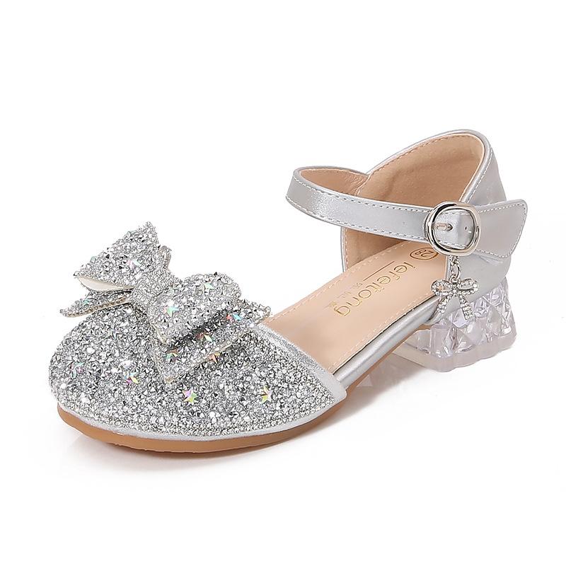 Princess shoes for girls, new high-heeled leather shoes, children s crystal shoes for performances and runway shows, silver shiny dress shoes 25 серебряный
Princess shoes for girls, new high-heeled leather shoes, children s crystal shoes for performances and runway shows, silver shiny dress shoes 25 серебряный