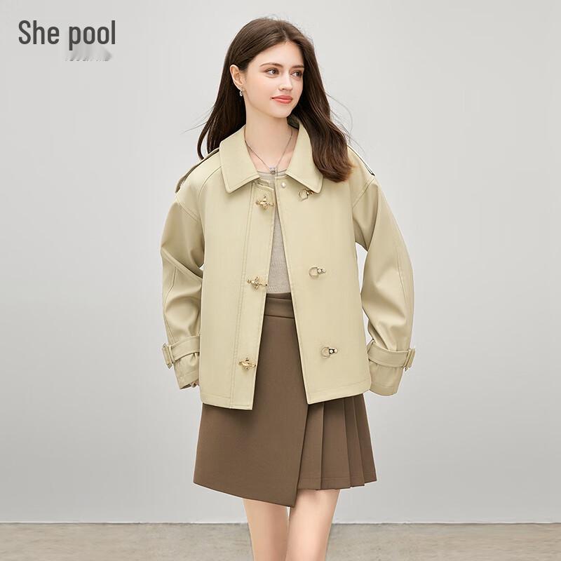 Женский короткий тренч во французском стиле с пуговицами L
Женский короткий тренч во французском стиле с пуговицами L