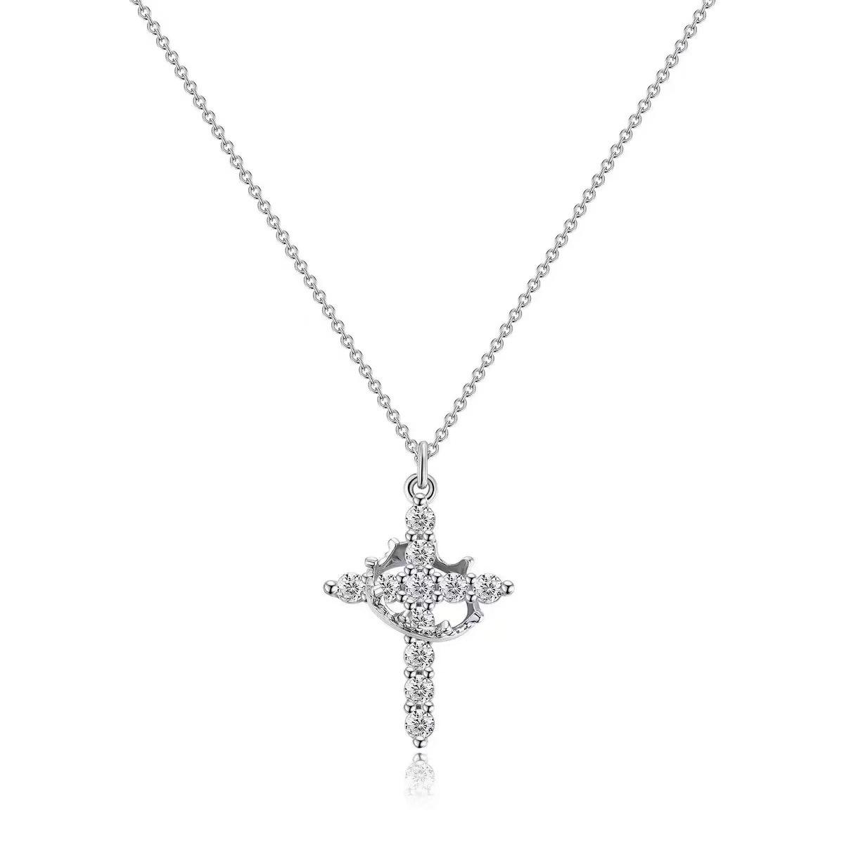Rotatable Crown Cross Necklace for Women Trendy Minimalist Choker, Fashionable and Luxurious Collar срібний
Rotatable Crown Cross Necklace for Women Trendy Minimalist Choker, Fashionable and Luxurious Collar срібний