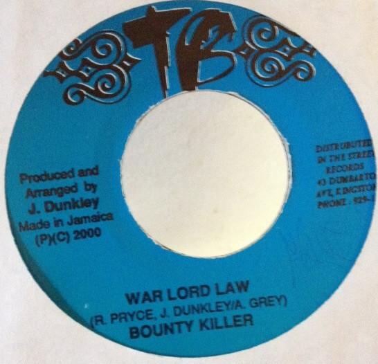 7inch Record BOUNTY KILLER - War Lord Law NONE True Blue Famil 2000 Jamaica Reggae, Ska & Dub Used
7inch Record BOUNTY KILLER - War Lord Law NONE True Blue Famil 2000 Jamaica Reggae, Ska & Dub Used