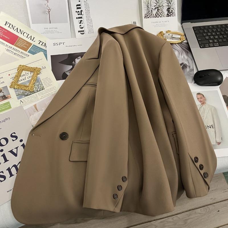 Высококлассный зеленый знаменитый повседневный блейзер женский весенне-осенний дизайнерский нишевый свободный и стройнящий костюм XXL темно-коричневого
Высококлассный зеленый знаменитый повседневный блейзер женский весенне-осенний дизайнерский нишевый свободный и стройнящий костюм XXL темно-коричневого