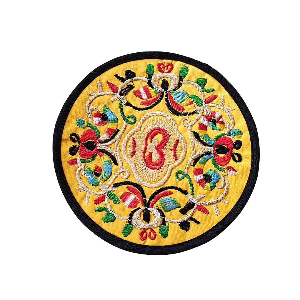 Drinks Coasters Vintage Teacup Mat Bottle Cushion Embroidered Pad Insulation Pads Table Decoration Friends Party Living Room coffee color
Drinks Coasters Vintage Teacup Mat Bottle Cushion Embroidered Pad Insulation Pads Table Decoration Friends Party Living Room coffee color