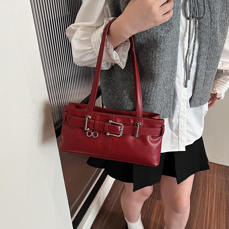 Underarm bag versatile new casual fashion shoulder bag women s bag textured baguette bag хакі
Underarm bag versatile new casual fashion shoulder bag women s bag textured baguette bag хакі