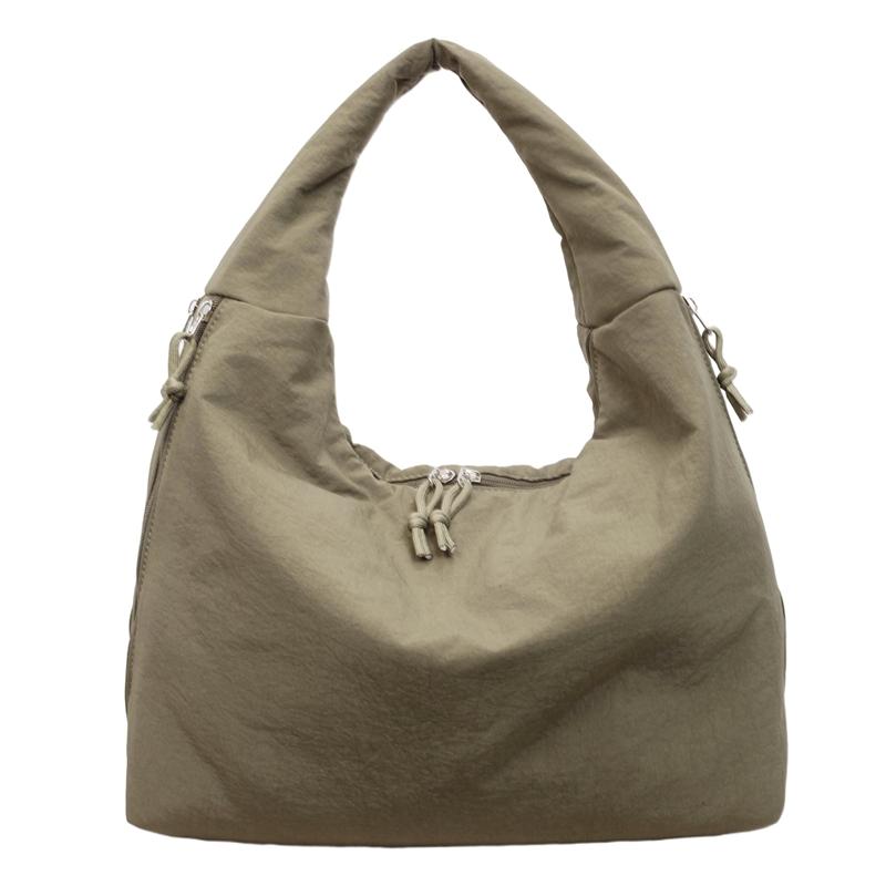 Nyl Solid Color Zipper Simple Casual Tote 2026 New High Capacity Commuting Bags Simple Daily Leisure Versatile Shoulder Bags зелений
Nyl Solid Color Zipper Simple Casual Tote 2026 New High Capacity Commuting Bags Simple Daily Leisure Versatile Shoulder Bags зелений