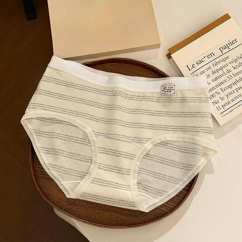 Female Spring and Autumn New Stripe Pure Cotton 10A Antibacterial Extension Crotch Triangle Briefs XL сірий
Female Spring and Autumn New Stripe Pure Cotton 10A Antibacterial Extension Crotch Triangle Briefs XL сірий