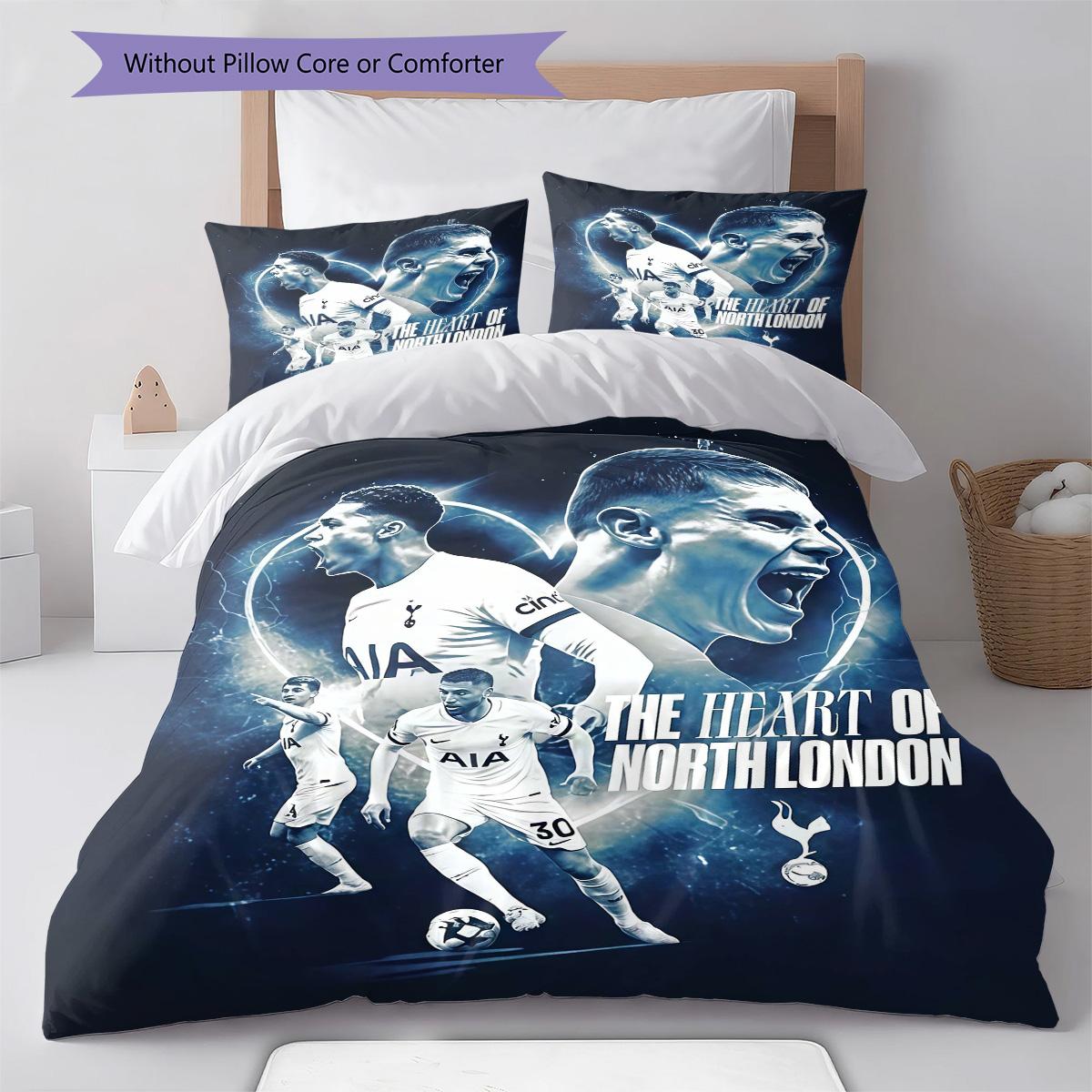 Spurs poster Bedding Quilt Set Quilt Cover Pillowcase Home Decoration Birthday Gift (1 * duvet cover + 2 * pillowcase, without core) 135x200cm
Spurs poster Bedding Quilt Set Quilt Cover Pillowcase Home Decoration Birthday Gift (1 * duvet cover + 2 * pillowcase, without core) 135x200cm