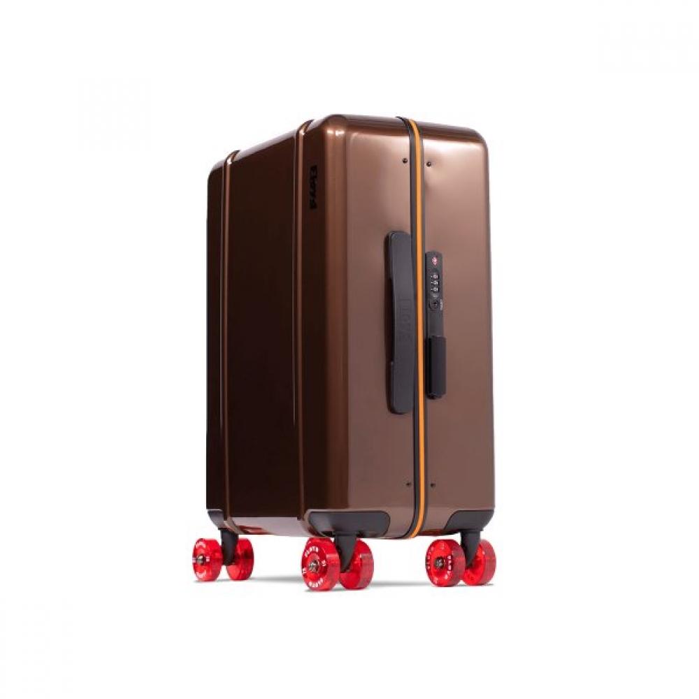 Floyd Check In Travel Case Bronco Brown Single option
Floyd Check In Travel Case Bronco Brown Single option