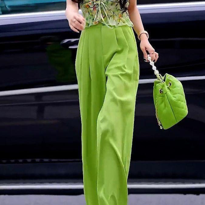 Green Summer Slim Fit Two-Piece Set: Short Sleeve Top & High Waist Wide Leg Pants 2XL (Recommended 120-130 Jin)
Green Summer Slim Fit Two-Piece Set: Short Sleeve Top & High Waist Wide Leg Pants 2XL (Recommended 120-130 Jin)