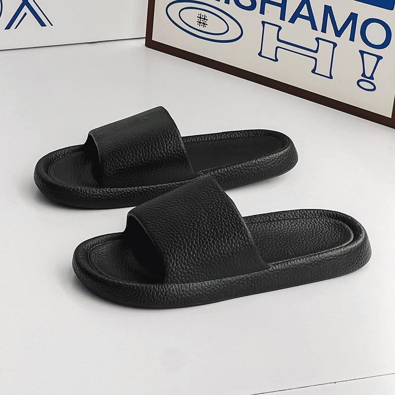 Summer slippers soft bottom home bathroom bath non-slip sandals men wear cool slippers for waterproof 40-41 чорний
Summer slippers soft bottom home bathroom bath non-slip sandals men wear cool slippers for waterproof 40-41 чорний
